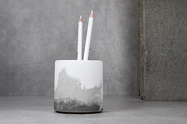 FLOW concrete holder 